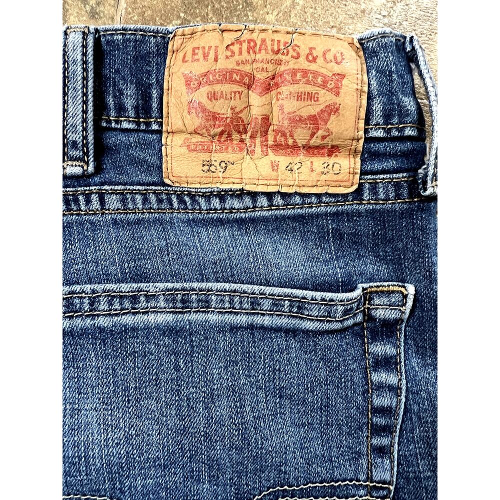 Levis 559 Relaxed Straight Stretch Denim Jeans, Men's size 42 x 30